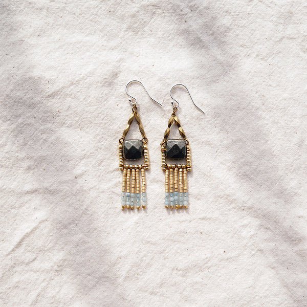 Kula Petite! Earrings (Pyrite)